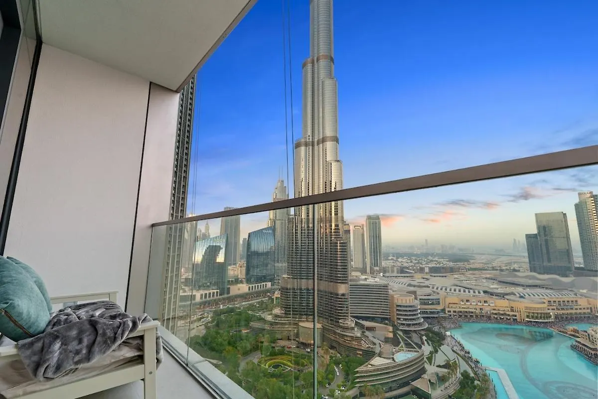Best Burj Khalifa View,2 Min Walk Dubai Mall 0*,
