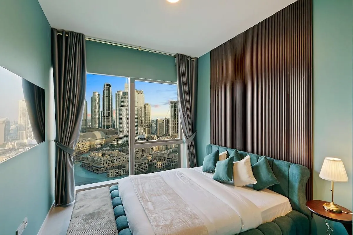 Best Burj Khalifa View,2 Min Walk Dubai Mall 0*,